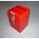 Červená kasička, rozměr 100 x 100 x 150 mm